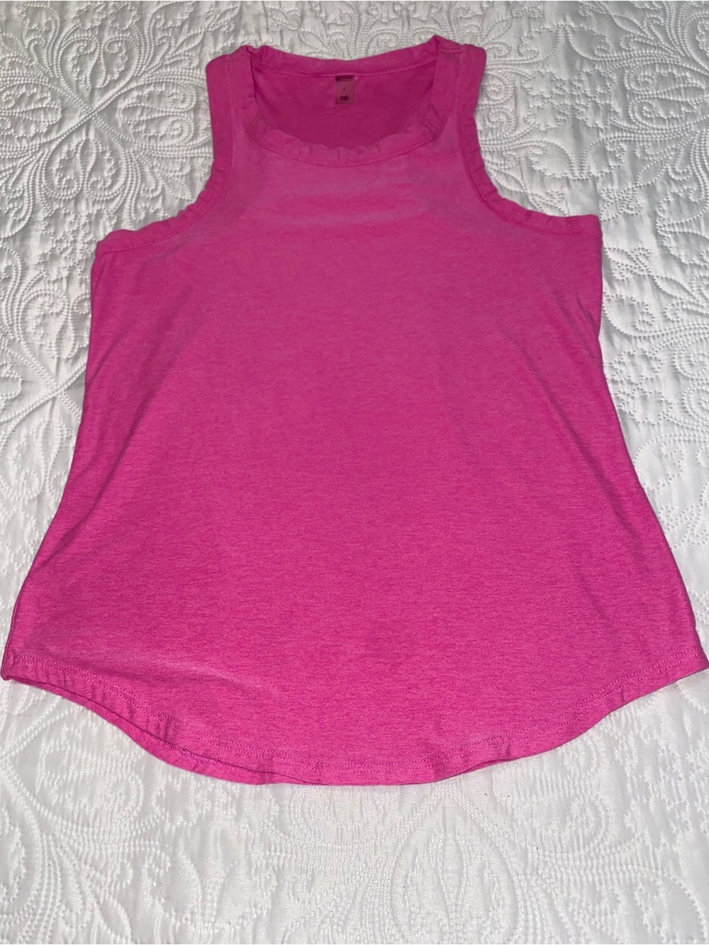 Beyond Yoga Featherweight Keep It Moving Tank in Fuchsia - Picture 8 of 10